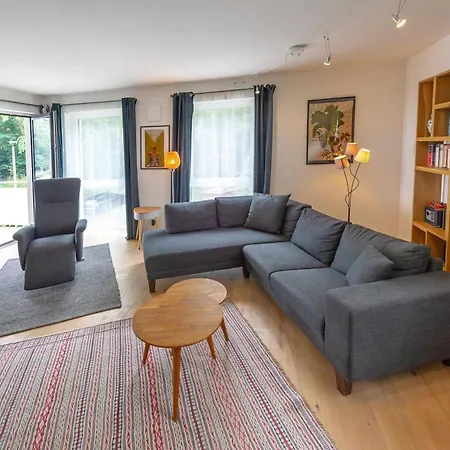 Haus Jasmund In - Wg02 Mit Kamin, Sauna, Whirlwanne, Terrasse 4*