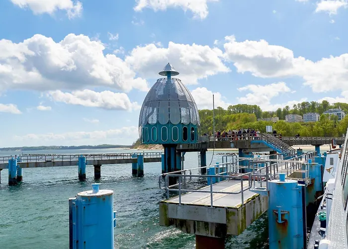 Haus Jasmund In - Wg02 Mit Kamin, Sauna, Whirlwanne, Terrasse 4*