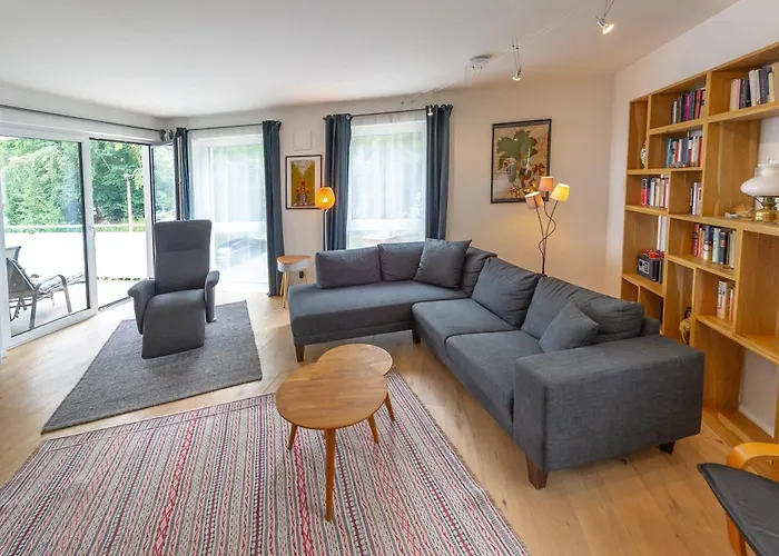 Haus Jasmund In - Wg02 Mit Kamin, Sauna, Whirlwanne, Terrasse 4*